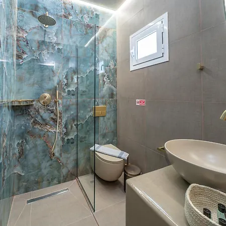 Popi's Βίλα Σβορωνάτα