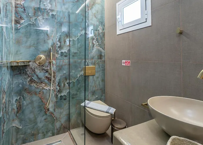 Popi's Villa Svoronata